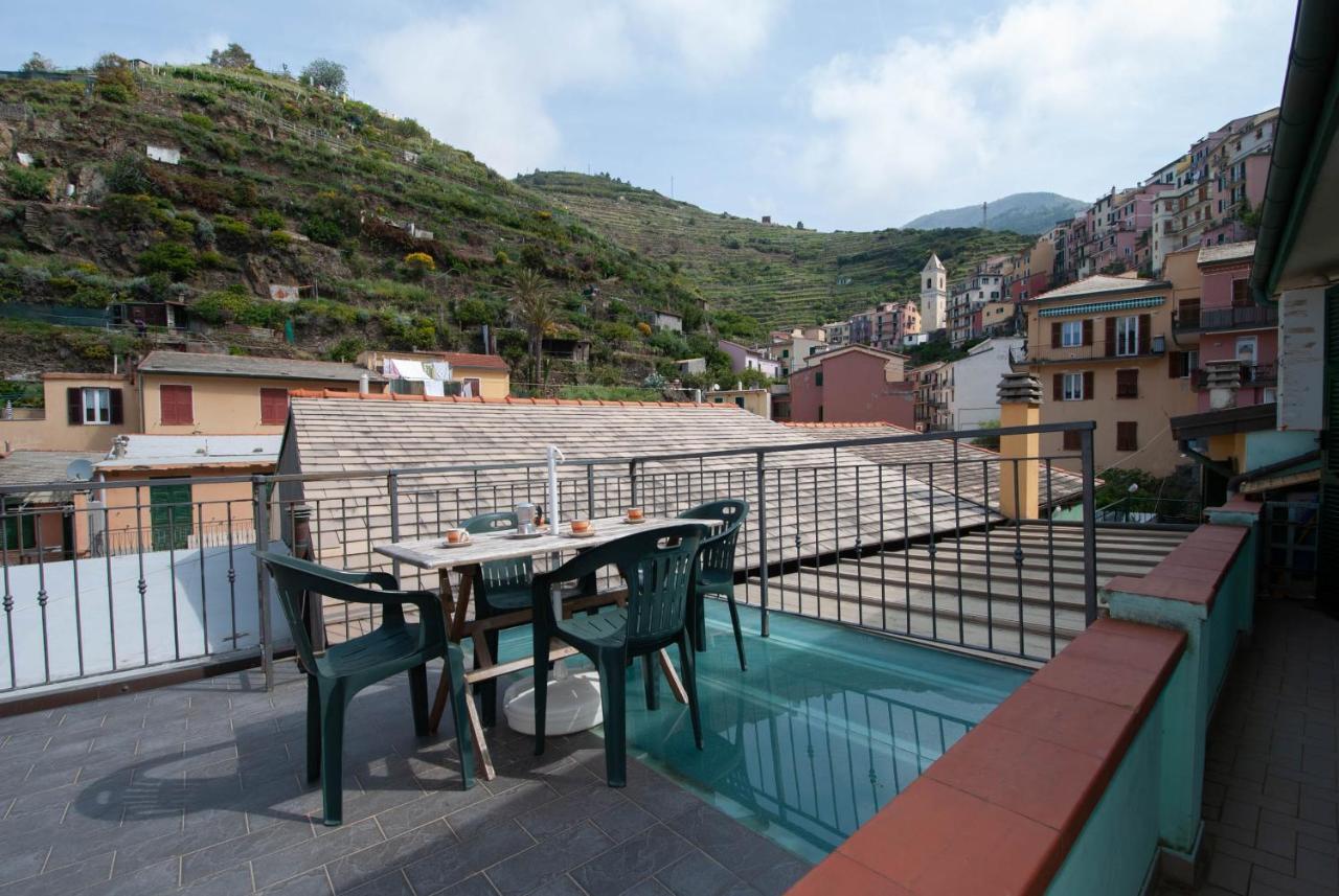 Casa Di Mezzo By Arbaspaa Manarola Bagian luar foto