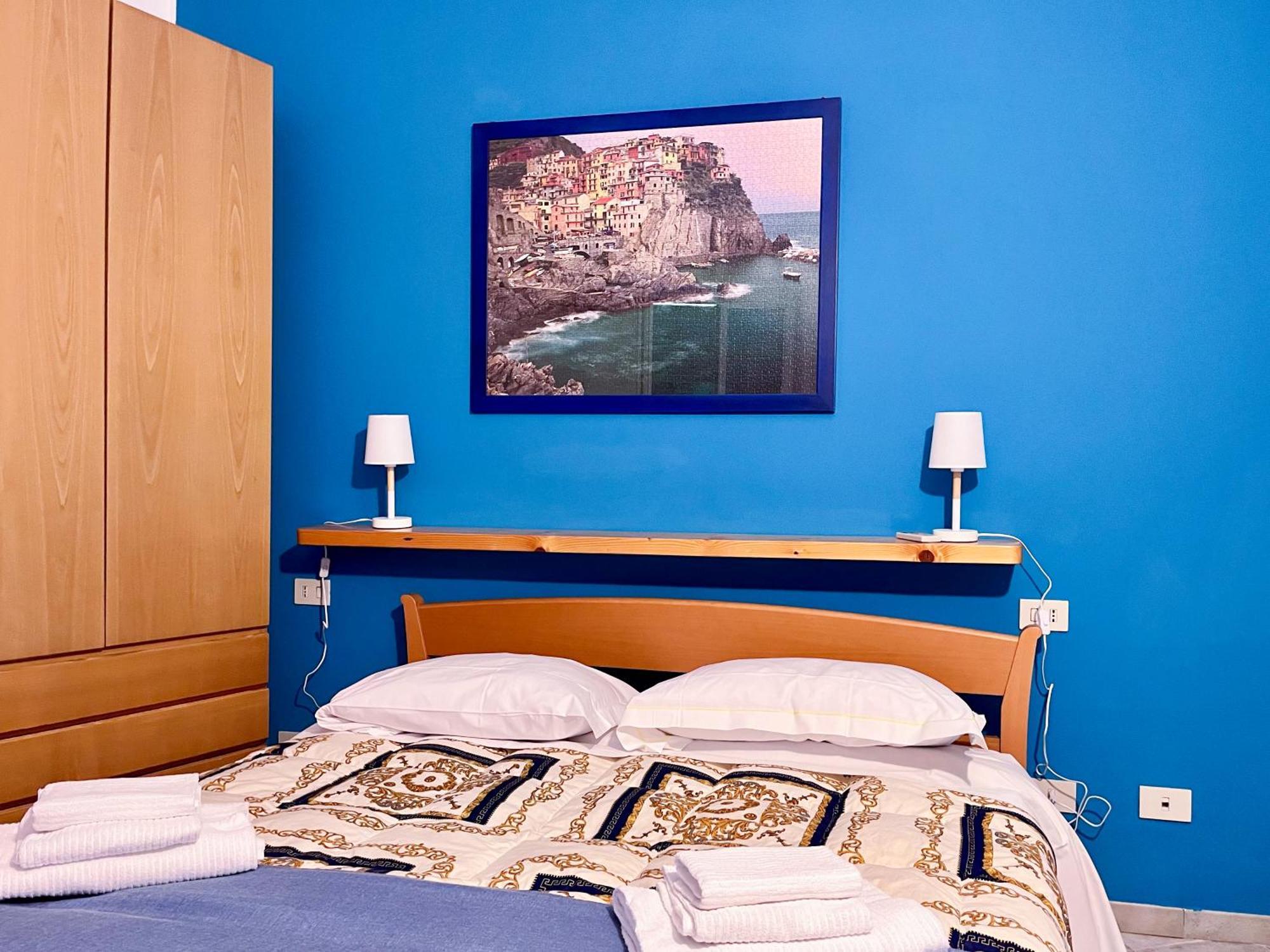 Casa Di Mezzo By Arbaspaa Manarola Bagian luar foto