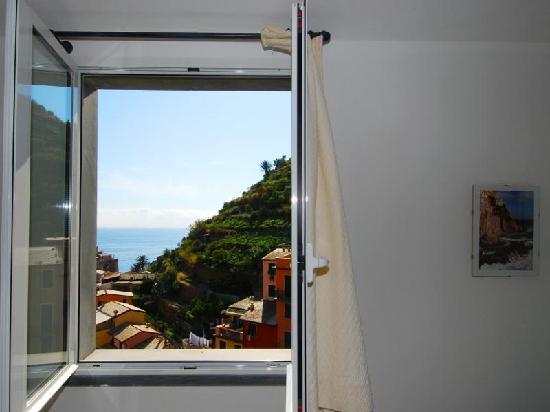 Casa Di Mezzo By Arbaspaa Manarola Bagian luar foto