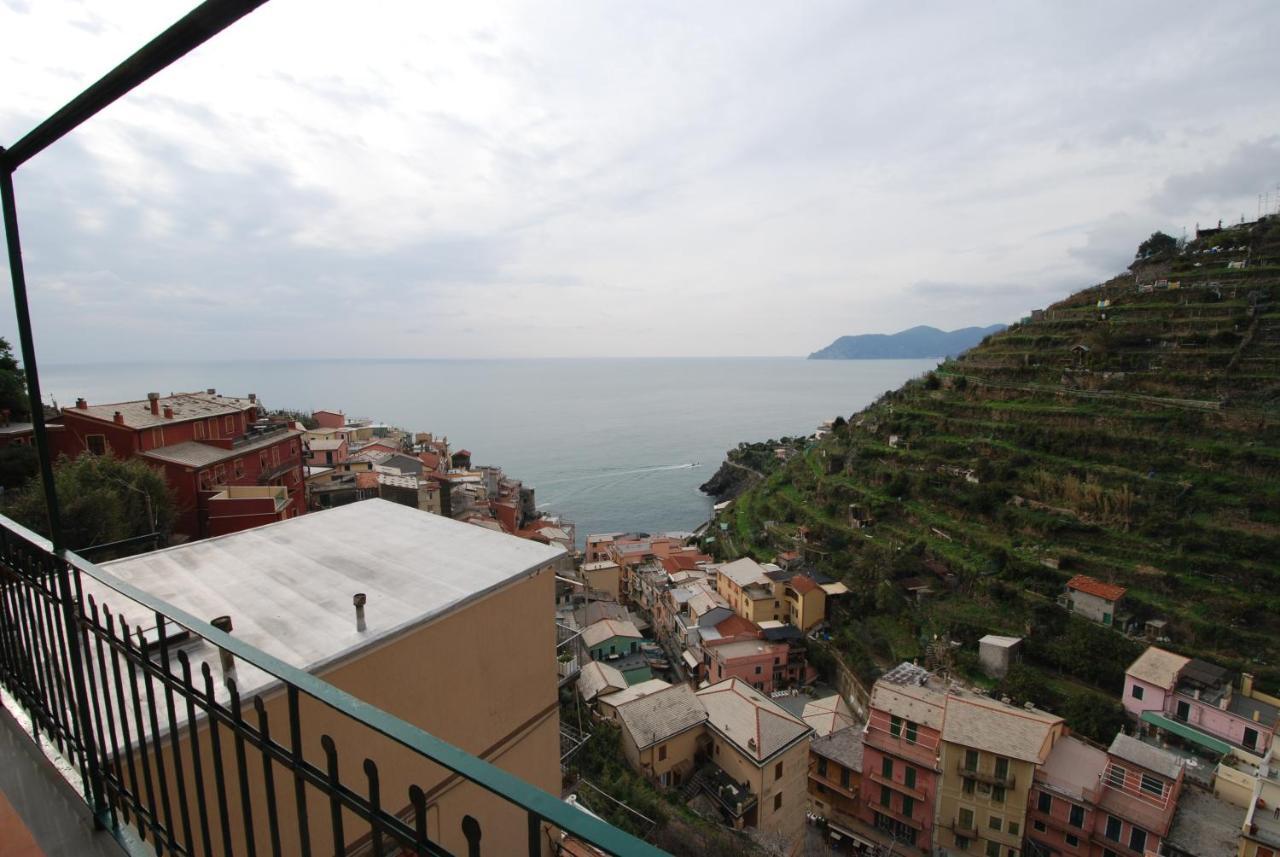 Casa Di Mezzo By Arbaspaa Manarola Bagian luar foto